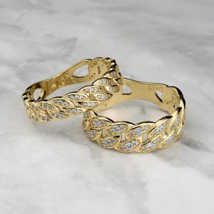 10k & 14k Gold Luxe Bordstein kubanischen Stil CZ Band Ring für Jungen Mädchen Männer Frauen / Stilvolles klassisches Schmuck Geschenk, elegantes Band Ring für Ihn Sie
