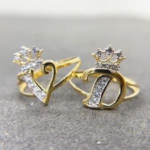 Bague délicate en or massif 10 carats et 14 carats avec couronne CZ pour femme fille / bague monogramme alphabet personnalisé cadeau bijoux personnalisés pour elle