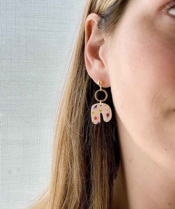 Polymer clay earrings + 24K gold-plated accessories - {VF} Insoumises | Handmade in Quebec | Minimalist jewelry