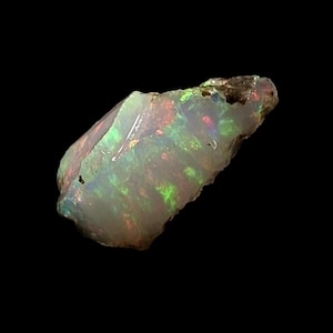 Ethiopian Opal Raw Crystal Lot: Uncut Rough Stone, 8.20 Carat