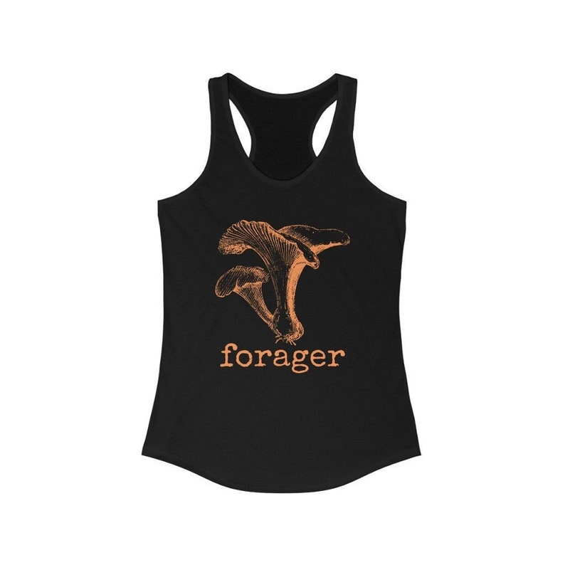 Puede incluir: Camiseta de tirantes negra con un gr&aacute;fico de setas naranjas y la palabra "forager" en naranja.
