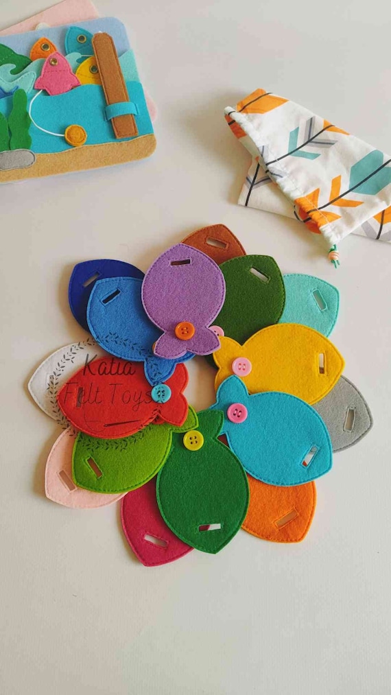 Buttoning Fishing Game, Montessori buttoning, Fine motor skills, Preschool curriculum, Primary and secondary colours, Rainbow activity