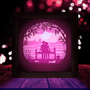 Caja de sombras para San Valentín: Pareja en un banco, plantilla de corte de papel 3D (descarga digital SVG)