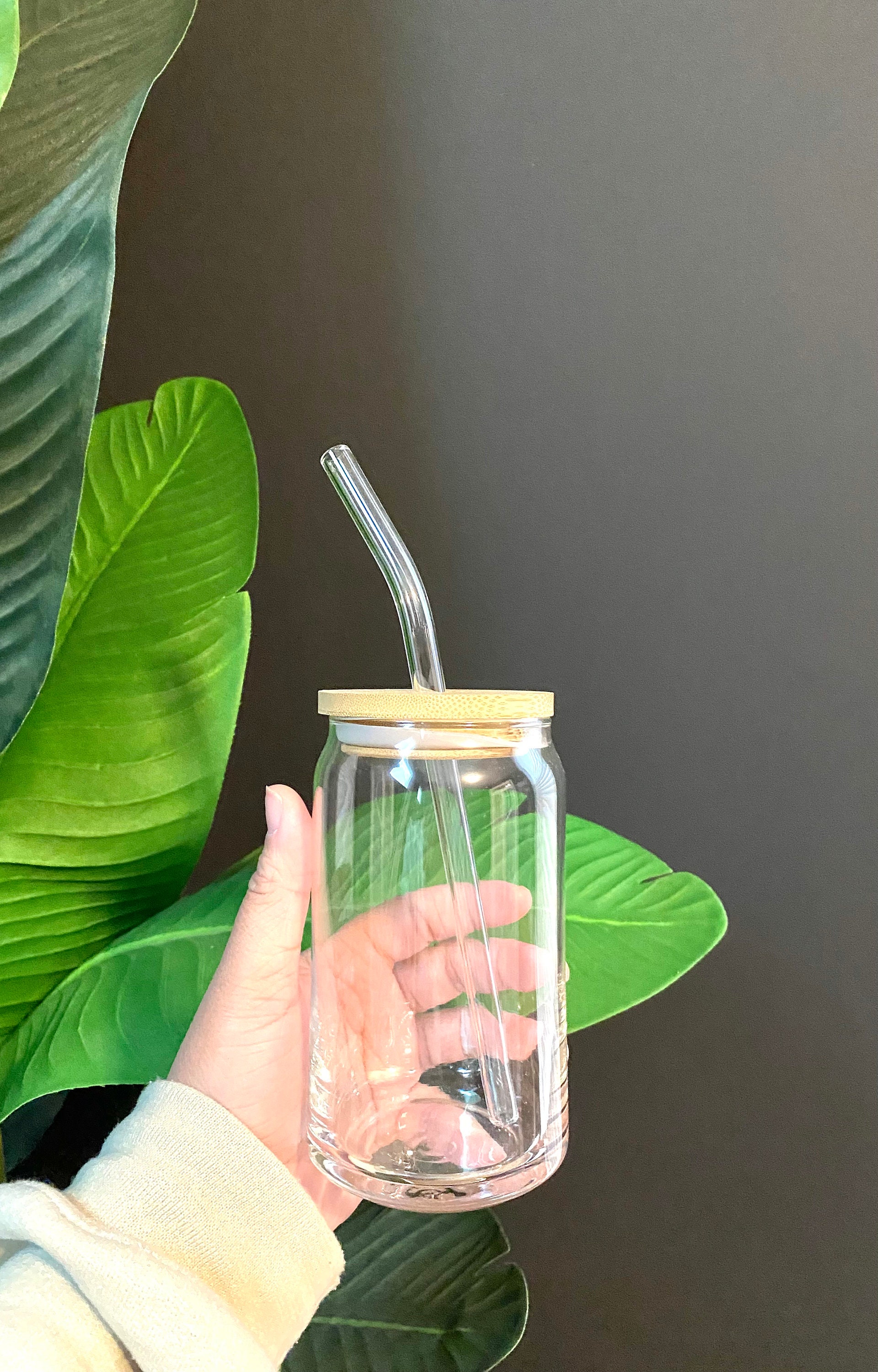 Wholesale Beer Can Glass With Bamboo Lids and Glass Straws Libbey Beer Can  Glass Blank Soda Can Glass Iced Coffee Clear Glass Jar 