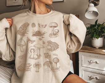 Cottagecore Frog Sweatshirt Mushroom Crewneck Frog And Toad Mushroom Sweater Cottagecore Sweater Vsco Sweatshirt Indie Clothes Alt Clothing