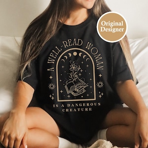 Bücherwurm Shirt Lese Shirt Bibliothekar Shirt Literatur Shirt Literatur Shirt Buch Club Shirt Dichter Shirt Ästhetische Kleidung Mystische Shirt Geschenk