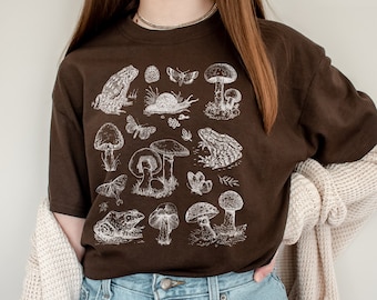 Mushroom Shirt Frog And Toad Shirt Dark Cottagecore Sweater Goblincore Clothing Cottagecore Shirt Frog Lover Gift Indie Clothes Alt Clothing
