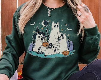 Halloween Cat Sweater Retro Halloween Crewneck Halloween Sweater Vintage Black Cat Sweatshirt Spooky Cat Mom Sweatshirt Kawaii Cat Shirt