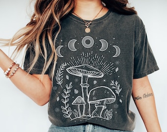 Mushroom Shirt Comfort Colors Cottagecore Shirt Goblincore Clothing Cottage Core Shirt Mushroom Tshirt Aesthetic Clothes Dark Academia Shirt