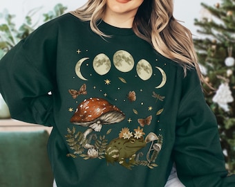Frog Sweatshirt Mushroom Sweatshirt Cottagecore Sweater Mushroom Sweater Goblincore Clothing Frog Sweater Frog And Toad Mushroom Lovers Gift