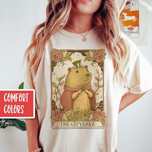 Camisa de capibara Camisa de carta de tarot Camisa de tarot Regalo divertido de capibara Ropa de cabaña Camisa de núcleo de cabaña Estampado lindo de capibara Camisa de forestcore