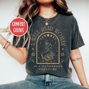 Bücherwurm Shirt Lesen Shirt Bibliothekar Shirt Literatur Shirt Literarisches Shirt Buch Club Shirt Dichter Shirt Ästhetische Kleidung Mystische Shirt Geschenk