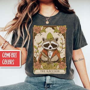 Chemise de raton laveur Cadeaux de raton laveur Chemise de raton laveur Chemise de raton laveur T-shirt de carte de tarot Chemise de tarot Chemise de tarot T-shirt imprimé de raton laveur Chemise d'animal d'esprit Vêtements esthétiques