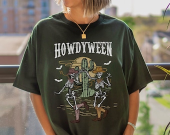 Howdy Shirt Cowboy Skelett Shirt Halloween Skelett Cowgirl Shirt Yeehaw Shirt Midwest Shirt Country Musik Shirt Wüste Shirt Western Shirt