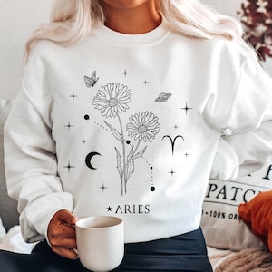 April Birth Flower Sweatshirt Birth Month Flower Aries Sweatshirt Aries Gift Zodiac Sweatshirt Celestial Sweater Alt Clothing Y2k Sweater