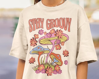 Mushroom Shirt Stay Groovy Shirt Cottagecore Shirt Mushroom Top 70s Inspired Hippie Clothes Retro Trippy Shirt Botanical Shirt Indie Clothes