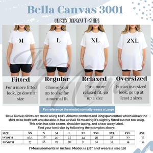 K&ouml;nnte beinhalten: Ein wei&szlig;es Bella Canvas 3001 Unisex-Jersey-T-Shirt, erh&auml;ltlich in den Gr&ouml;&szlig;en M, L, XL und 2XL. Das Bild zeigt, wie das Shirt sitzt: figurbetont, normal, locker und oversized. Ma&szlig;e sind in Zoll.