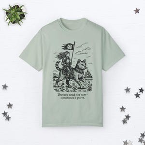 Chemise chat médiévale Chemise Castlecore Chemise fantaisie Chemise Booktrovert Chemise chat chevalier Cadeau pour amoureux des chats Chemise Renaissance Vêtements fantaisie image 6