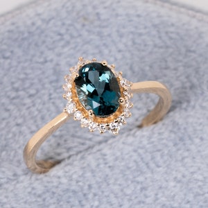 Anillo de topacio azul de Londres/Anillo con halo de diamantes/Oro macizo de 14 k/Piedra de nacimiento de diciembre/Anillo de compromiso/Regalo de primer aniversario/Piedra de diamante genuino