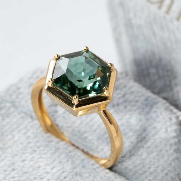 Hexagon Tourmaline Ring/Green Tourmaline Engagement Ring/14k Solid Gold Ring/Statement Ring/Unique Ring/Wedding Band/Proposal Ring/18k Gold