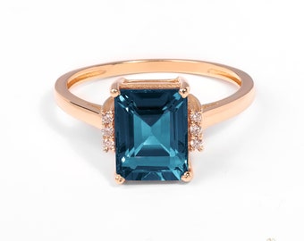 Anillo de topacio azul Londres con corte esmeralda/Anillo de bodas con detalles de diamantes/Algo azul para ella/Joyas de lujo/Topacio azul solitario/Anillo hecho a mano
