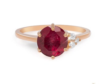 Ruby Diamond Accents Ring, 18K Solitaire Ruby Gold Ring, Prong Engagement Ring, Antique Jewelry, Minimalist Wedding Band, July Birthstone