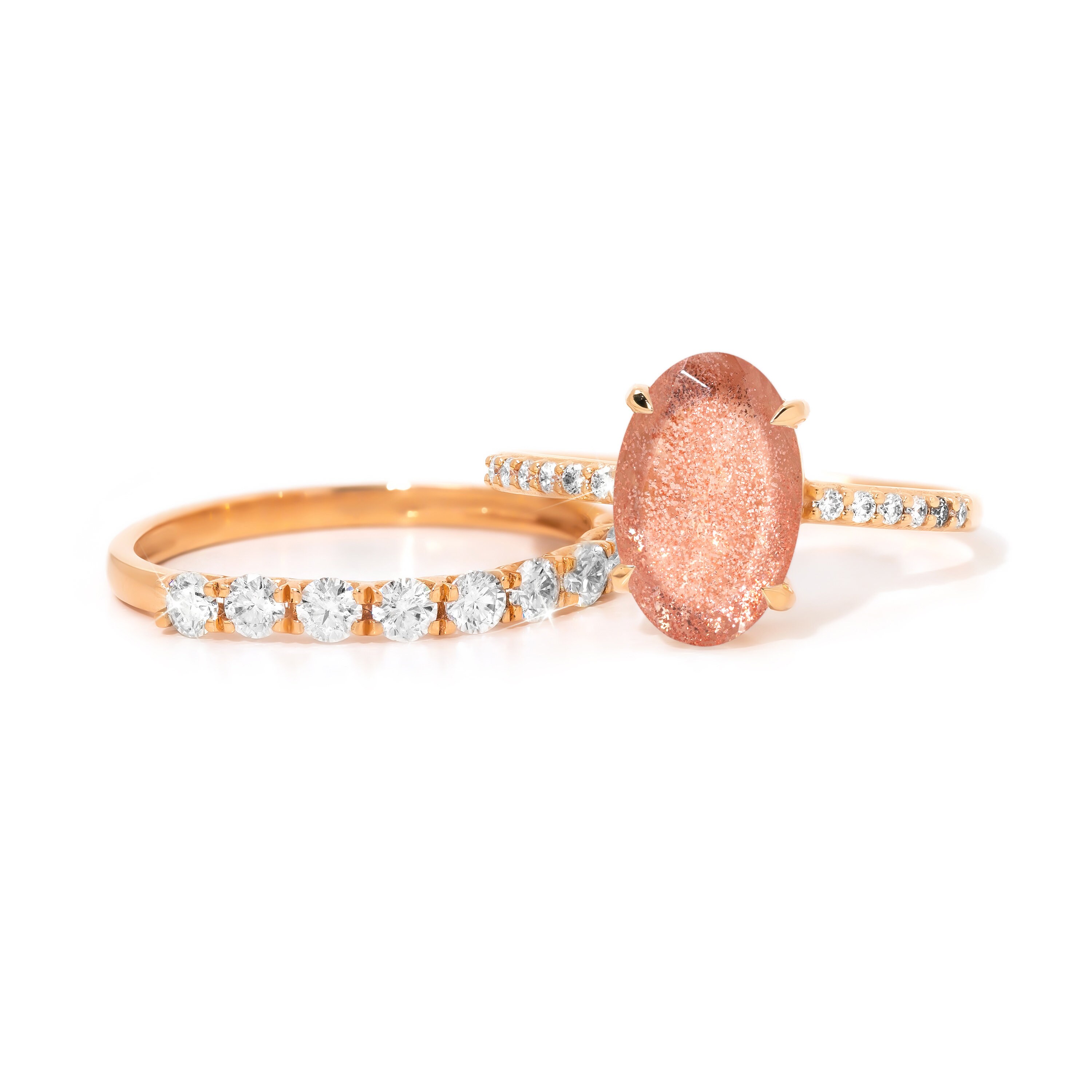 オレゴンサンストーンブライダルリングセット、18Kゴールドオーバル