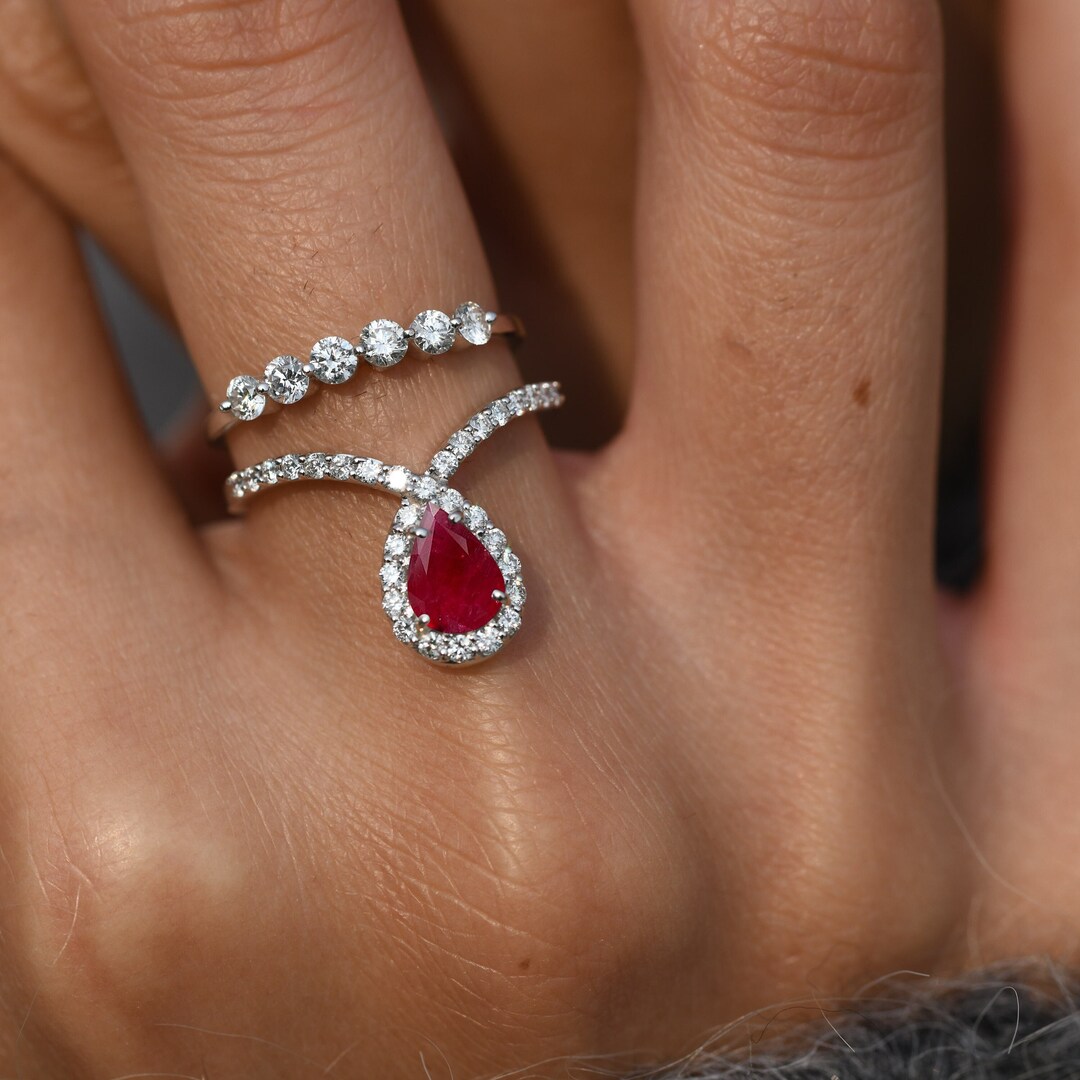 Natural Ruby Engagement Ring Set, 18k Gold Diamond Band, Teardrop Halo ...