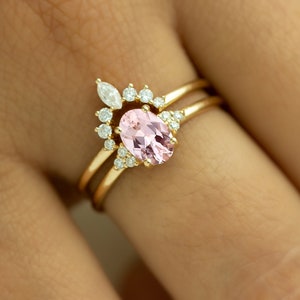 Morganite Crown Diamond Engagement Ring,Beautiful Bridal Ring Set,14k Solid Gold Ring Set,Pink Wedding Ring Set,Art Decor Jewelry for Bride