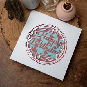 Carte de joyeux anniversaire 3D découpée dans du papier