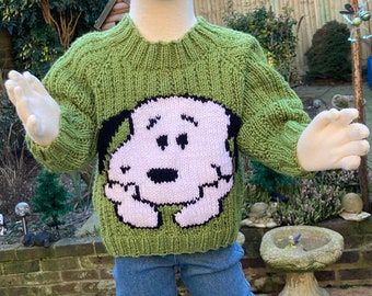 Please message me BEFORE Ordering. A Jumper with Snoopy Motif.