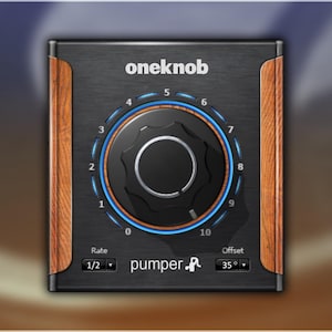 Peut inclure: Un bouton de contrôle audio noir avec un cadre en bois. Le bouton est étiqueté "oneknob" et comporte un cadran circulaire avec des chiffres de 0 à 10. Le panneau de contrôle comprend également "pumper" et des commandes de taux et de décalage.