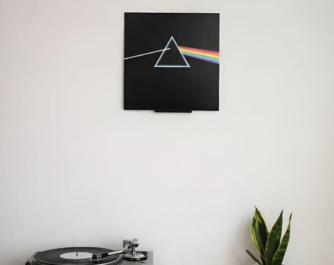 Vinyl Record Wall Mount | Minimalist LP Holder | Modern Wall Display & Storage