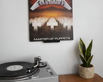 Vinyl Record Wall Mount | Minimalist LP Holder | Modern Wall Display & Storage