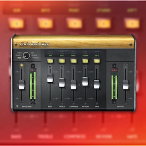 Puede incluir: Una consola de mezcla de audio negra con un panel superior de vetas de madera. La consola presenta múltiples controles deslizantes, botones e indicadores de nivel iluminados. El texto "Chris Lord-Alge" es visible. El fondo es rojo borroso.