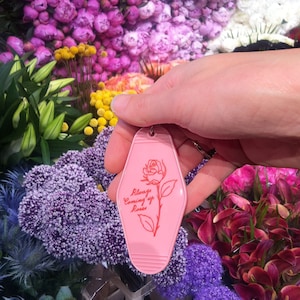 Always Coming Up Roses Retro Motel Keyring / Keychain