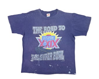 Vintage Nutmeg Mills 90s The Road To Super Bowl XXIX” Dallas Cowboys Tee Size XL Crew Neckline NFL Football Thrashed Fair Condition Sports