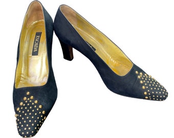 Vintage 90’s Escada Gold Studded Black Suede Pumps Y2K Round Toe Designer Leather 2.5” Block Heels 90210 Melrose Place Clueless