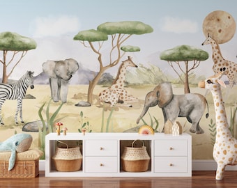 MAATWERK Safari Dieren Behang voor Kinderkamer / Kinderkamer Behang met Savanne Thema / Waterverf Muurschildering Giraffe / Op Maat Gemaakt