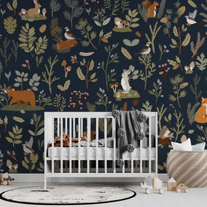 BOTANISCHE Tapete fürs Kinderzimmer / Bezaubernde Waldtapete mit Tieren / Kinderzimmer-Natur- und Waldtier-Thema / Wald-Akzentwand / Individuelle Tapete