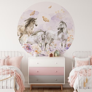 Circle Wallpaper / Horse Beauty / Non-woven Wallpaper /  Environmentally-Friendly / Produced in The Netherlands / Walloha.com