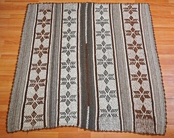 PERUVIAN RUG / Blanket / Natural colors / Frazada / Carpet / Home Decoration / Premium Quality / WINTER / Vintage / Handmade / textiles