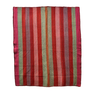 Peruvian textile, Textile handicrafts, Rug, Blanket, Natural Sheep,  Peruvian Ethnic Rug, handmade, Peruvian Cultures, 190cm x 168cm 4.7kg.