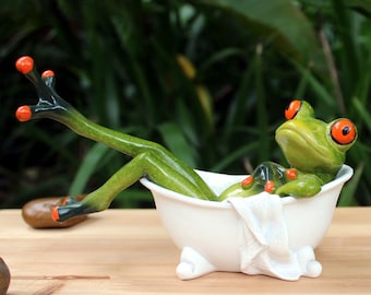 Garden bathtub frog animal statue Micro landscape decorations Mini garden supplies DIY potted landscape gifts for friends
