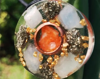 Pingente de Orgonite 87 Pirita/Calsita