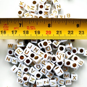 Perles de lettres alphabet Lettres A-Z 6mm x 6mm Fabrication de bijoux, Perles pour enfants, Bricolage image 7