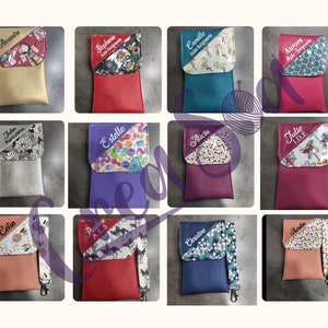 Pochette infirmière aimantée et son tour du cou assorti taille motifs et couleurs au choix, pochette stylos aide soignante personnalisée immagine 1