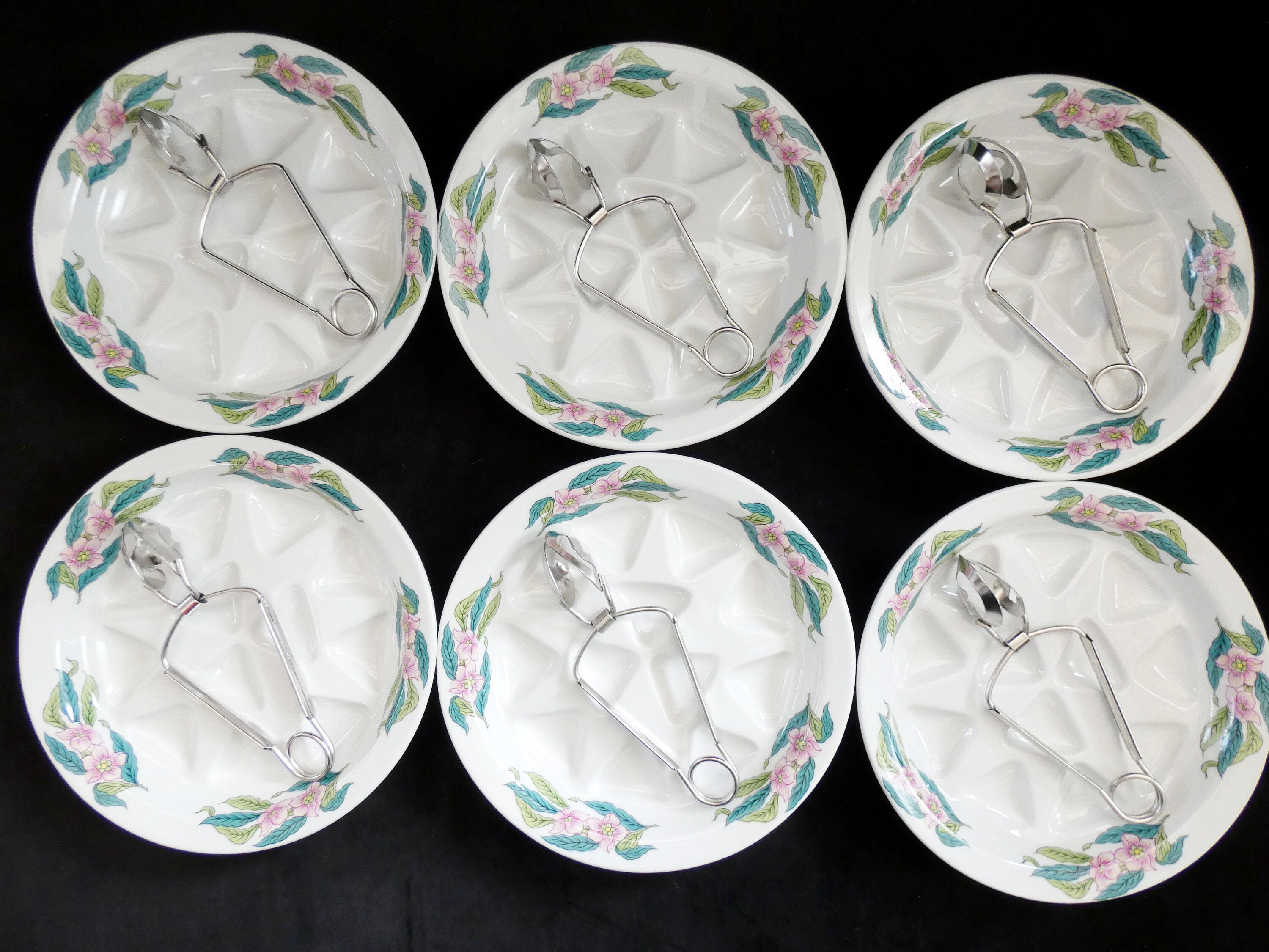 6 Porcelaine de Paris Snail Plates, Vinatage French Escargot Platters