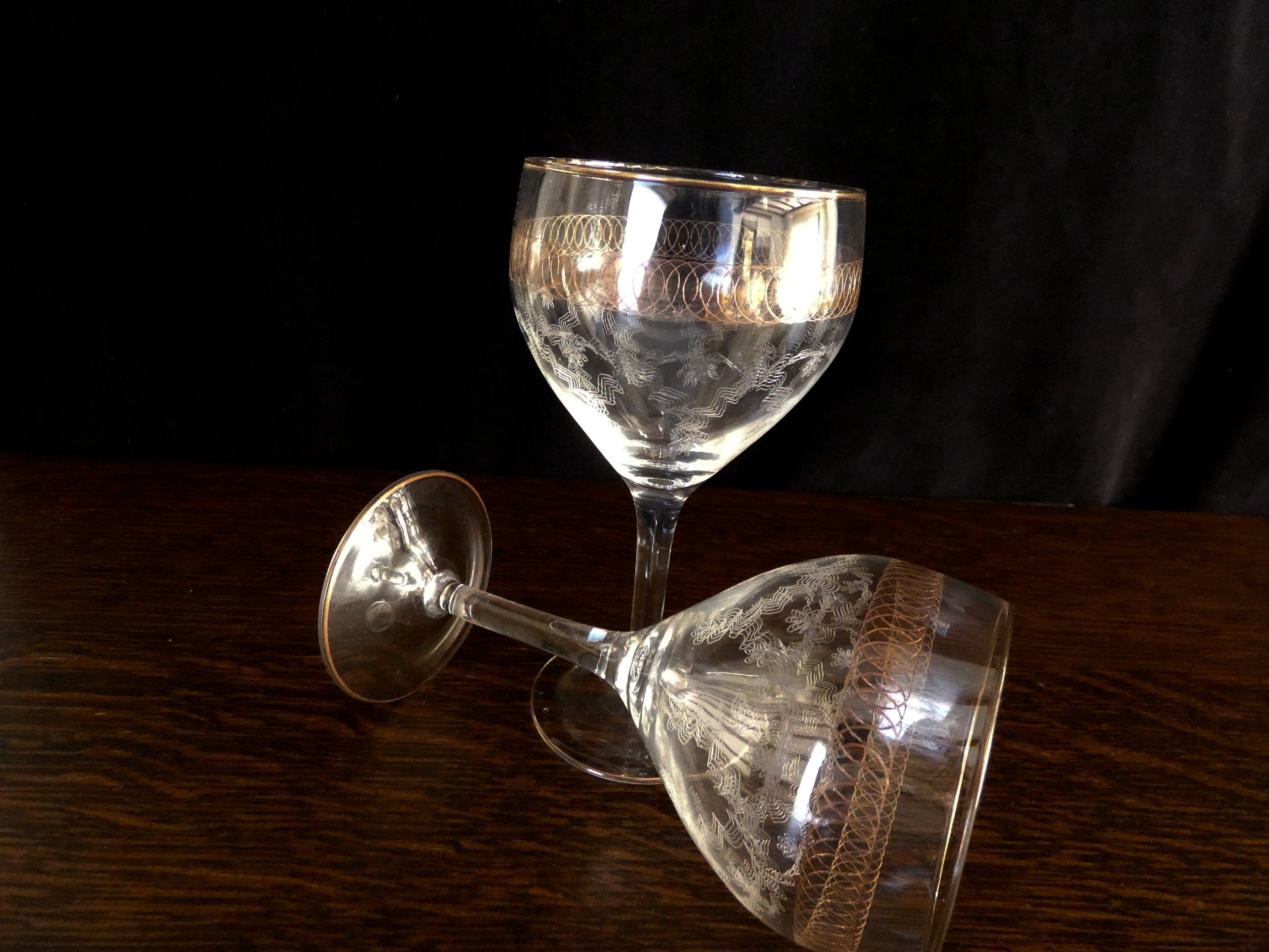 2 Vintage French Crystal Wine Glasses, Retro Red Wine Glasses, Made in  France, 1960s
