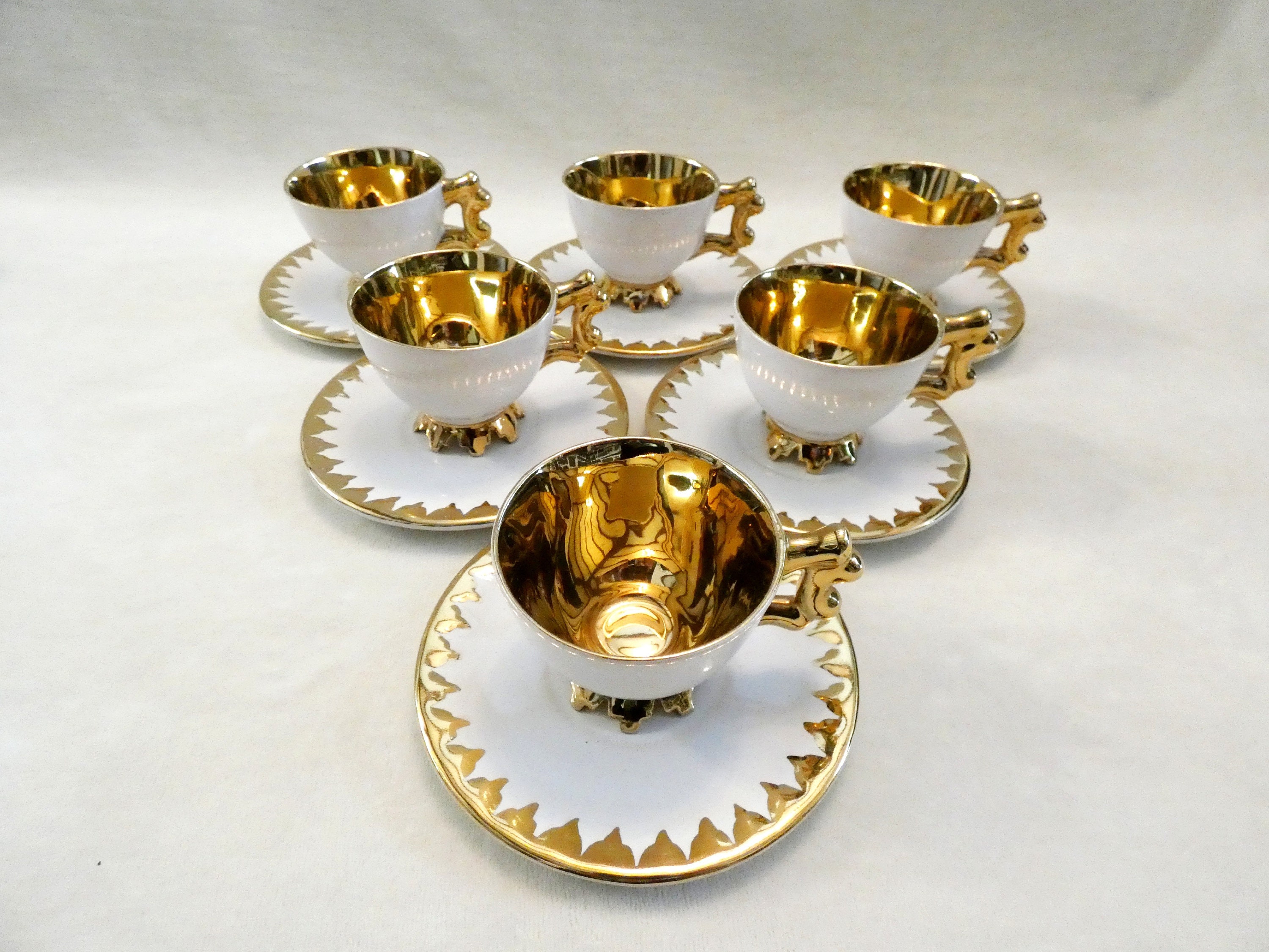 6 Antique Italian Coffee Cups and Saucers, Vintage White and 22k Gold Coffee  Set, Rare Vintage Espresso Cups, Italy 30s